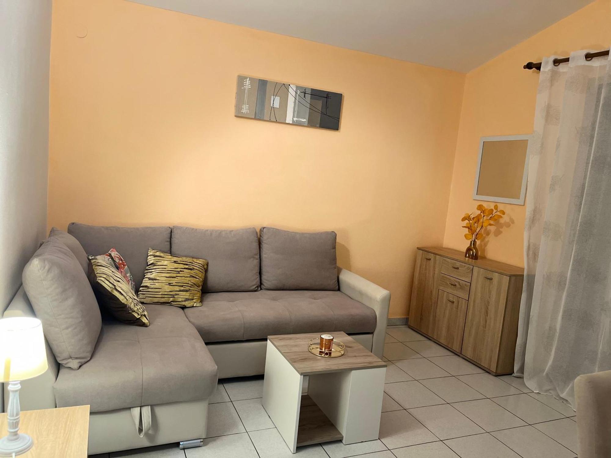 Apartments Villa Mirella 20 M From The Sea - Free Parking Trogir Exterior photo